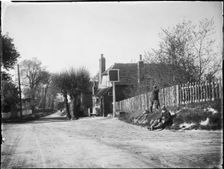 Russell Arms, Chalkshire Road, Butler's Cross, Ellesborough, Wycombe, Buckinghamshire, 1910. Creator: Katherine Jean Macfee