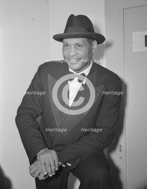 Russian war anniversary benefit at the Watergate, Washington, D.C., 1942. Creator: Gordon Parks.