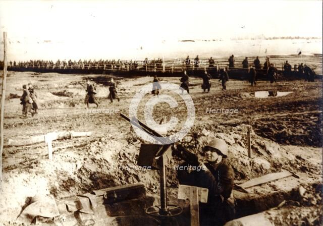 Russian anti-aircraft gun, Battle of Stalingrad, c1942-c1943. Artist: Unknown