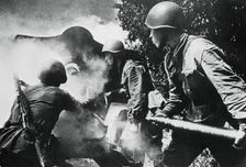 Russian artillery in action, Eastern Front, 1943