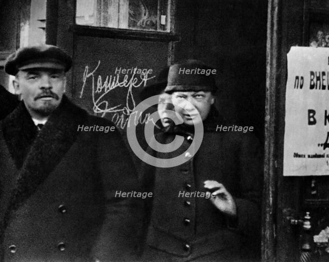 Russian Bolshevik leader Vladimir Lenin and his wife, Nadezhda Krupskaya, Russia, 1922. Artist: Unknown