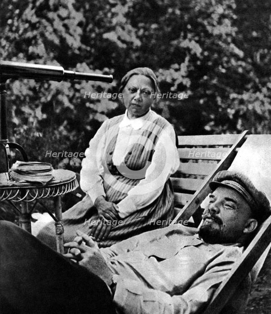Russian Bolshevik leader Vladimir Lenin and Nadezhda Krupskaya, Gorki, USSR, 1922. Artist: Unknown