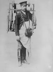 Russian Peddler, between c1915 and c1920. Creator: Bain News Service