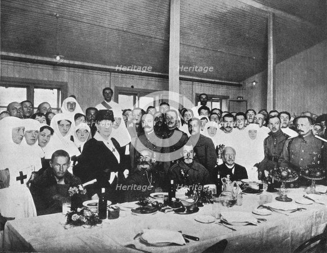 'Russian prisoners exchanged from Germany being entertained to lunch', 1915. Artist: Unknown.