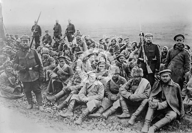 Russian prisoners, Russians, Tartars, Kirgises [i.e., Kyrgyz] etc., between 1914 and c1915. Creator: Bain News Service.