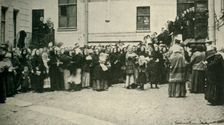 Russian soldiers wives waiting for news from the Front..., First World War, 1915, (c1920). Creator: Unknown