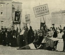 Russians praying for the success of their forces, Petrograd, First World War, 1914, (c1920). Creator: Unknown