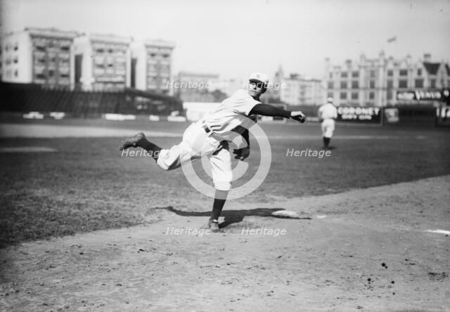 Russ Ford, New York AL (baseball), 1912. Creator: Bain News Service.