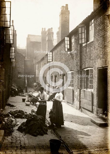 Ruston's Place, Bellar Gate, Caunts Yard, Nottingham, Nottinghamshire, 28th May 1919. Creator: Unknown.