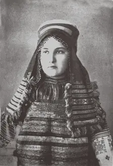 Ryazan Province woman's festive dress, 1900s-1910s