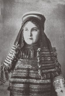 Ryazan Province woman's festive dress, 1900s-1910s