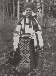 Ryazan Province woman's festive dress, 1900s-1910s