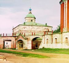 Ryazan: The Church of Archangel Michael, formerly belonging to the Grand Duke, next to..., 1912. Creator: Sergey Mikhaylovich Prokudin-Gorsky