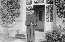 S. Beach, between c1910 and c1915. Creator: Bain News Service