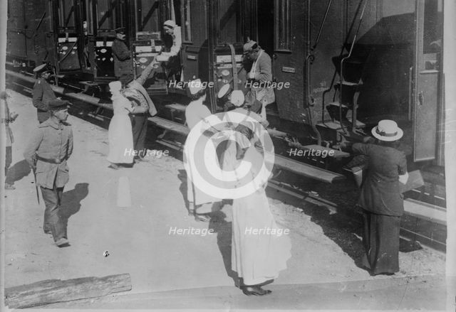Wounded arriving in Allenstein, Prussia, 1 Dec 1914. Creator: Bain News Service.