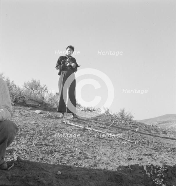 Woman at Cow Hollow, Oregon, 1939. Creator: Dorothea Lange.