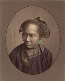 [Woman from Canton], 1870s. Creator: Baron Raimund von Stillfried