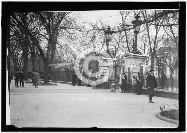 Woman suffrage, between 1914 and 1918. Creator: Harris & Ewing.