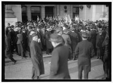 Woman suffrage, between 1910 and 1917. Creator: Harris & Ewing