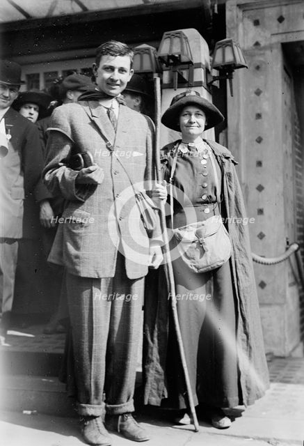 Woman Suffrage - Hikers, 1913. Creator: Harris & Ewing.