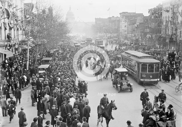 Woman Suffrage - Hikers Arriving from New York, 1913. Creator: Harris & Ewing.