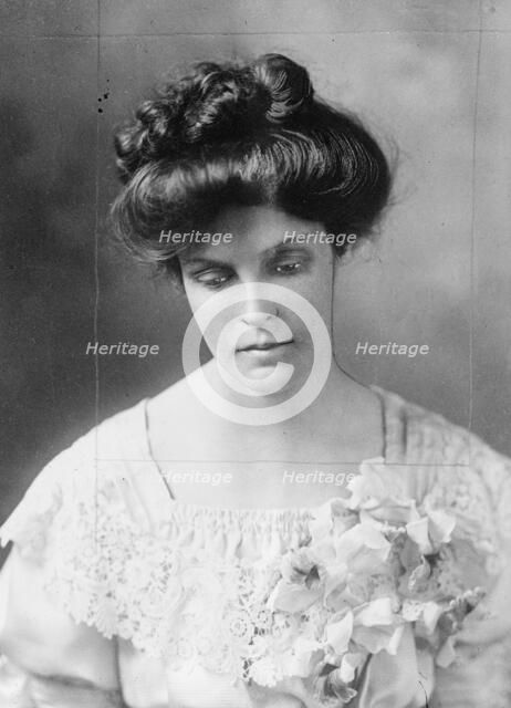 Woman Suffrage (Misc. Individual Suffragettes), 1917. Creator: Harris & Ewing.