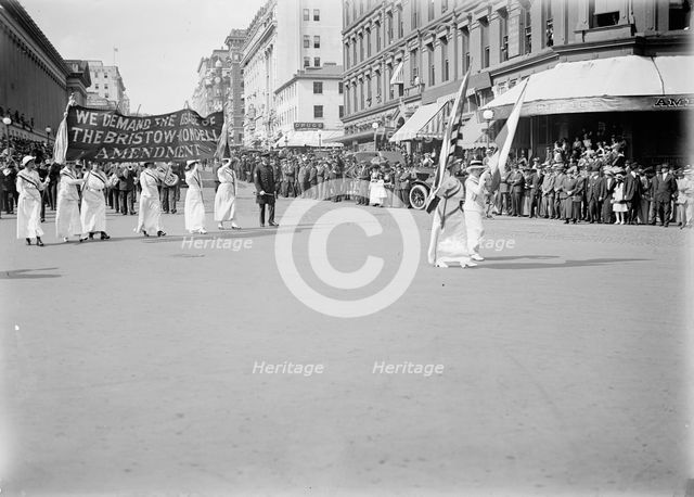 Woman Suffrage - Parade, May 1914, May 1914. Creator: Harris & Ewing.