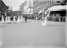 Woman Suffrage - Parade, May 1914, May 1914. Creator: Harris & Ewing
