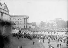 Woman Suffrage - Parade, May 1914, May 1914. Creator: Harris & Ewing