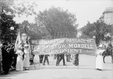 Woman Suffrage - Parade, May 1914, May 1914. Creator: Harris & Ewing