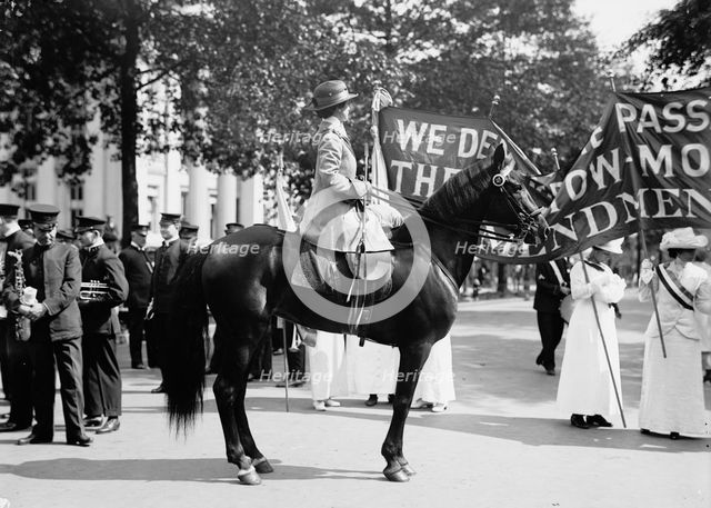 Woman Suffrage - Parade, May 1914, May 1914. Creator: Harris & Ewing.