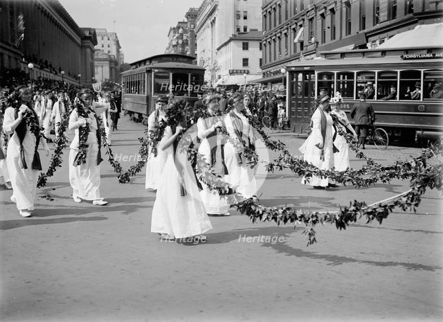 Woman Suffrage - Parade, May, 1914, May 1914. Creator: Harris & Ewing.