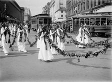 Woman Suffrage - Parade, May, 1914, May 1914. Creator: Harris & Ewing