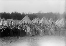 Woman's National Service School Under Woman's Section, Navy League, 1917. Creator: Harris & Ewing