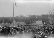 Woman's National Service School Under Woman's Section, Navy League, 1917. Creator: Harris & Ewing