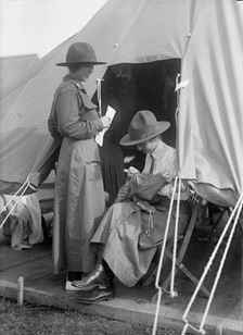 Woman's National Service School, Under Woman's Section, Navy League, Activities, 1916. Creator: Harris & Ewing