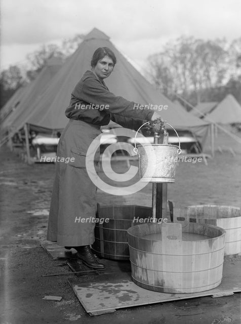 Woman's National Service School, Under Woman's Section, Navy League, Activities, 1916. Creator: Harris & Ewing.