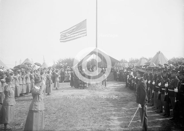 Woman's National Service School, Under Woman's Section, Navy League, Review, 1916. Creator: Harris & Ewing.