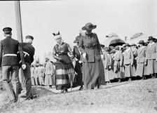 Woman's National Service School, Under Woman's Section, Navy League, Review, 1916. Creator: Harris & Ewing