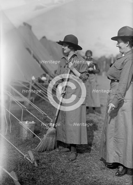 Woman's National Service School, Under Woman's Section, Navy League, Miss Moore, 1916. Creator: Harris & Ewing.