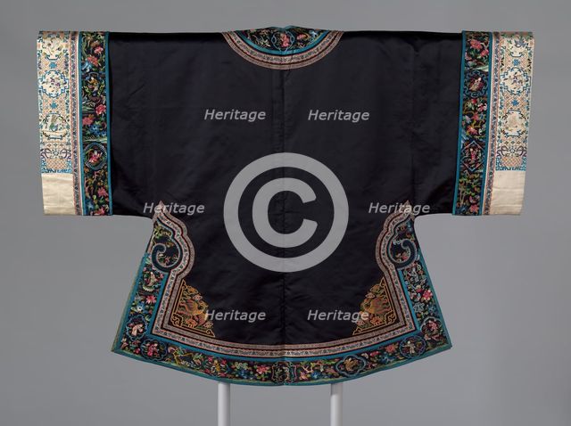 Woman's Surcoat, China, Qing dynasty (1644-1911), 1860/90. Creator: Unknown.