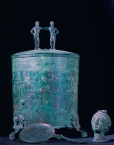 Womans bronze perfume oil cista, Hellenistic period, 3rd century BC