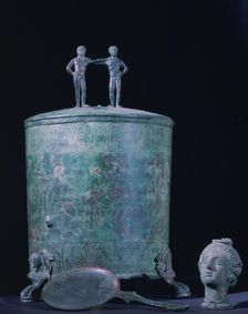 Womans bronze perfume oil cista, Hellenistic period, 3rd century BC