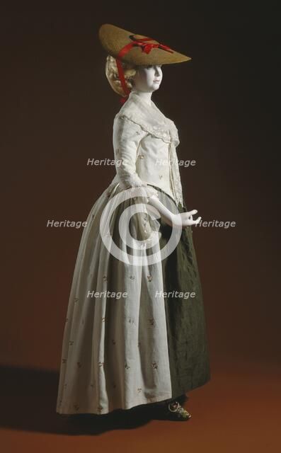 Woman's Robe à l'anglaise ensemble (gown, petticoat, fichu); hat; and shoes, Robe: 1780-1790.  Creator: Unknown.