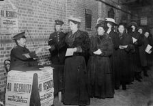 Women enlisting - England, between c1910 and c1915. Creator: Bain News Service