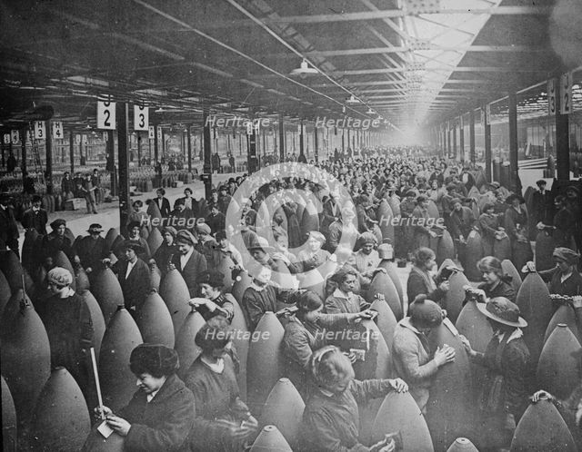 Women in shell factory, Eng. [i.e. England], between c1915 and c1920. Creator: Bain News Service.
