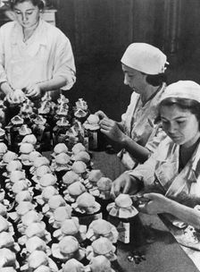 Women sealing flasks of donated blood, World War II, Moscow, 1941