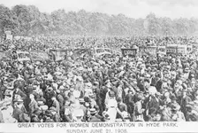 Women's Sunday, Hyde Park, Sunday 21 June 1908. Creator: Unknown