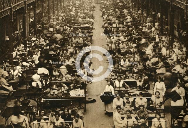 Women working in the Royal Army Clothing Factory, First World War, 1914-1918, (1933). Creator: Unknown.