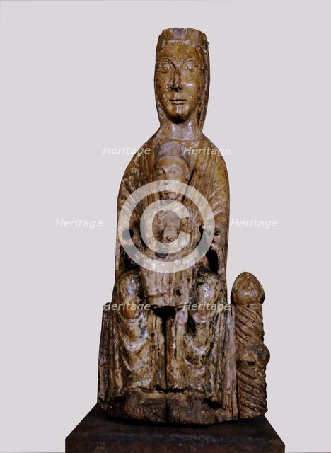 Wood carving of the Madonna and child. From Santa Barbara de Pruneres, Coll de Panissars Monaster…
